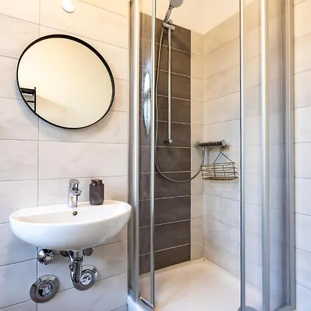 Business & Life Apartment Naehe Tu, Hbf Und Oper - Smarttv Und Kueche Chemnitz