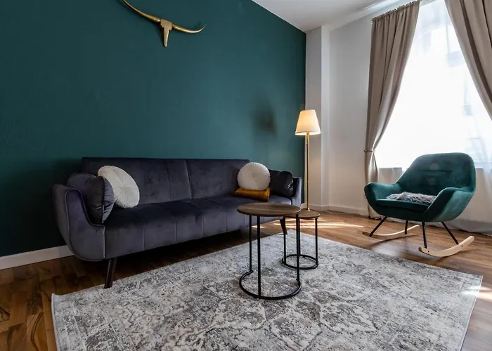 Business & Life Naehe Tu, Hbf Und Oper - Smarttv, Magentatv Und Kueche * Chemnitz